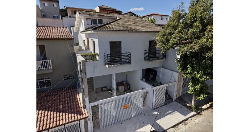 Sobrado à venda Rua Francisco Ulhani, Jardim México - Imóveis à Venda