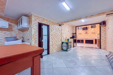 Sobrado à venda no Bairro do Jaraguá na Rua Bela Vista do Ivaí