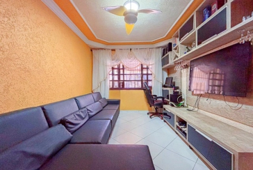 Sobrado à venda no Bairro do Jaraguá na Rua Bela Vista do Ivaí