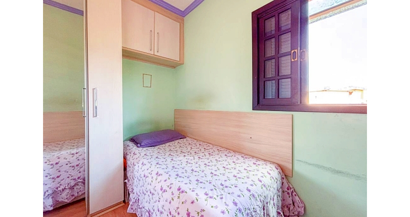 Sobrado à venda no Bairro do Jaraguá na Rua Bela Vista do Ivaí