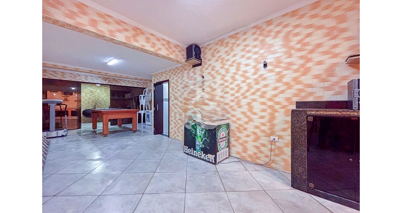 Sobrado à venda no Bairro do Jaraguá na Rua Bela Vista do Ivaí