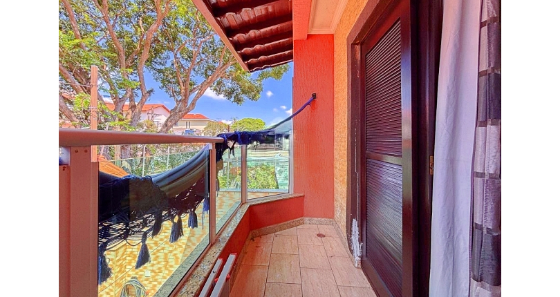 Sobrado à venda no Bairro do Jaraguá na Rua Bela Vista do Ivaí