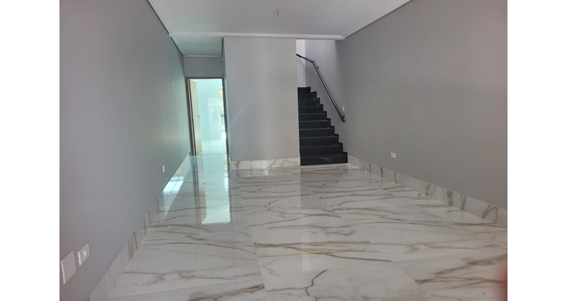 Belo Sobrado novo à venda no Bairro da Vila Jaguara na Rua Pinheiro Raposo 44