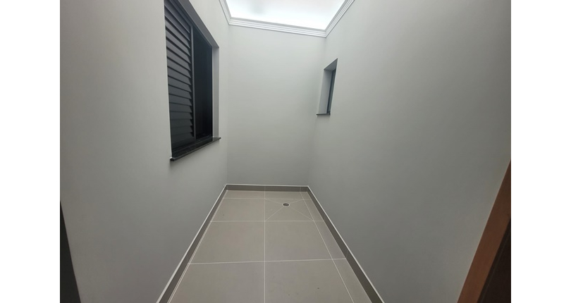 Belo Sobrado novo à venda no Bairro da Vila Jaguara na Rua Pinheiro Raposo 44