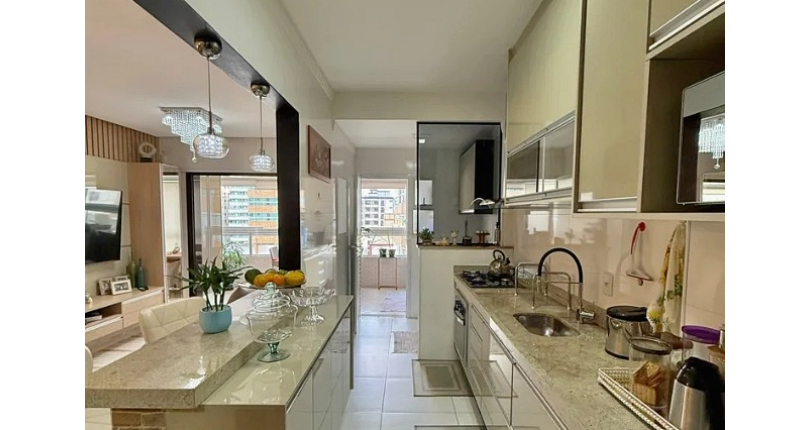 Apartamento à venda na Praia Grande no Bairro do Boqueirão na Rua Jaú 1352