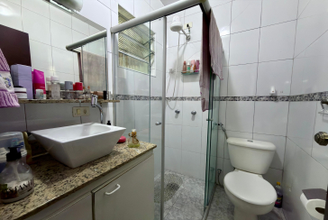 Casa assobradada à venda no Bairro da Vila dos Remédios