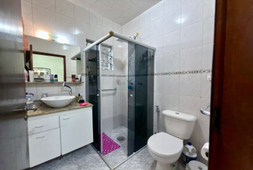 Casa assobradada à venda no Bairro da Vila dos Remédios