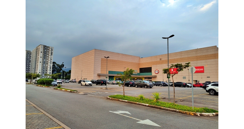 Apartamento à venda no Bairro do Jardim Lider na Avenida Raimundo Pereira de Magalhães 10797