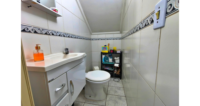 LINDO Sobrado à venda no Bairro do Jardim Vista Linda na Rua Venceslau Gomes da Silva