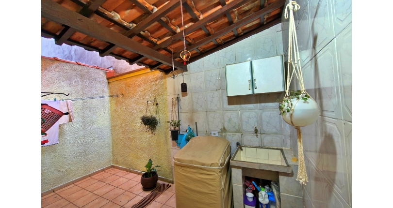 LINDO Sobrado à venda no Bairro do Jardim Vista Linda na Rua Venceslau Gomes da Silva