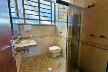 Linda Casa à venda no Bairro da Chácara Inglesa na Rua Cordovil Fernandes Lopes