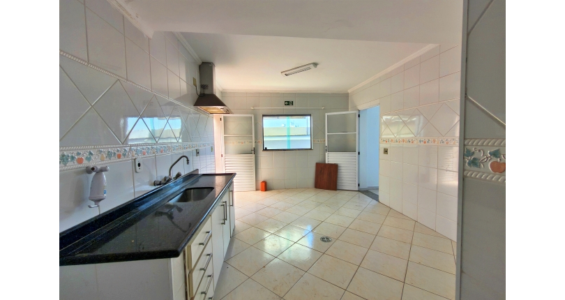 Linda Casa à venda no Bairro da Chácara Inglesa na Rua Cordovil Fernandes Lopes