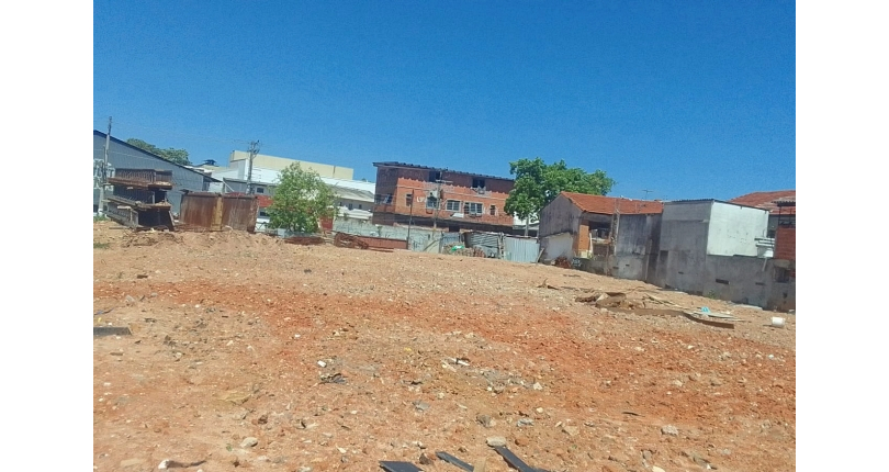 Terreno à venda no Bairro da Vila Jaguara na Rua Dom Pedro Henrique de Orleans e Bragança,