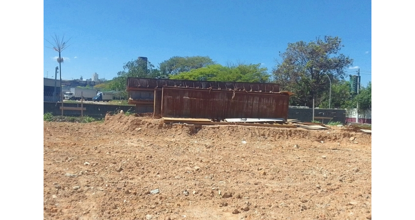 Terreno à venda no Bairro da Vila Jaguara na Rua Dom Pedro Henrique de Orleans e Bragança,