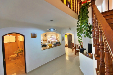 Lindo Sobrado à venda no Bairro do Jardim São José (Zona Norte) na Rua Doutor João Toniolo