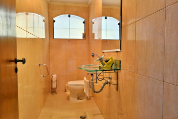 Lindo Sobrado à venda no Bairro do Jardim São José (Zona Norte) na Rua Doutor João Toniolo