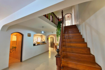 Lindo Sobrado à venda no Bairro do Jardim São José (Zona Norte) na Rua Doutor João Toniolo