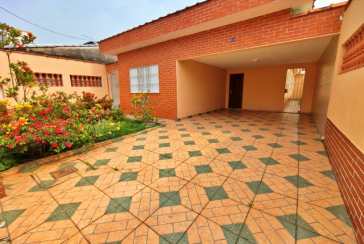 Ótima Casa Térrea à venda na Praia Grande no Bairro Caiçara na Avenida Lincoln