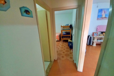 Ótima Casa Térrea à venda na Praia Grande no Bairro Caiçara na Avenida Lincoln