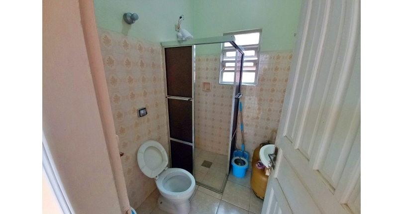 Ótima Casa Térrea à venda na Praia Grande no Bairro Caiçara na Avenida Lincoln