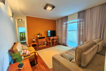 Sobrados à venda no Bairro da Chacara Inglesa na Rua Pompeu Sobrinho,