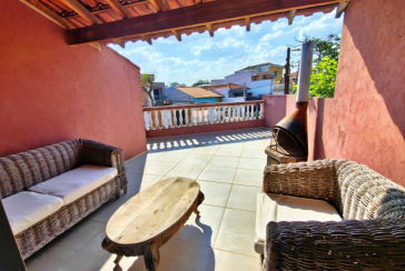 Sobrados à venda no Bairro da Chacara Inglesa na Rua Pompeu Sobrinho,