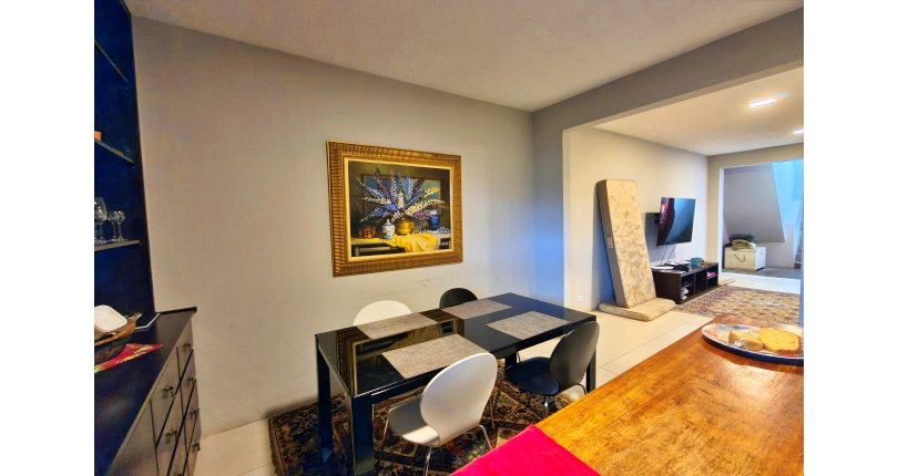 Sobrados à venda no Bairro da Chacara Inglesa na Rua Pompeu Sobrinho,