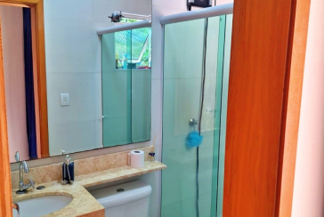 Lindo Sobrado à venda no Bairro do Jardim Regina na Rua Crispim Santos,