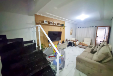 Lindo Sobrado à venda no Bairro do Parque São Domingos na Rua Armando Martino