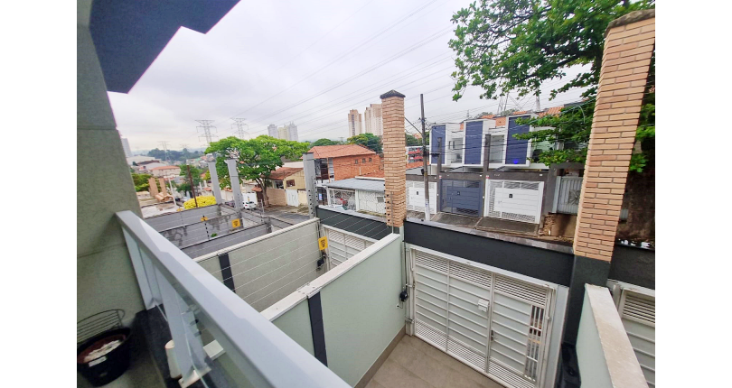 Lindo Sobrado à venda no Bairro do Parque São Domingos na Rua Armando Martino