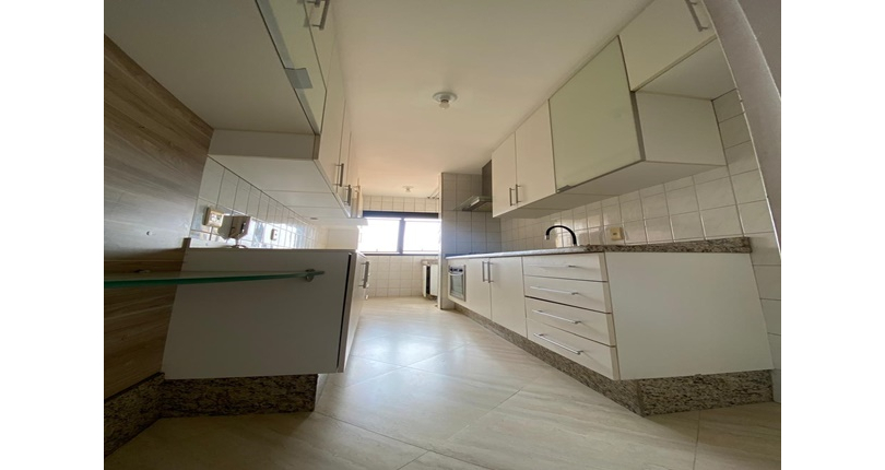 Apartamento à venda no Bairro do Conjunto Residencial Vista Verde na Rua Jose Carlos de Resende 92,