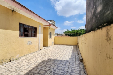 Oportunidade Única na Vila Jaguara! Casa Térrea 