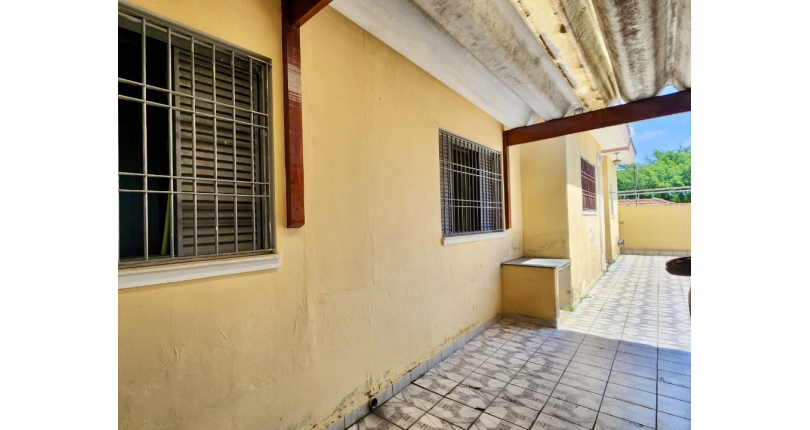 Oportunidade Única na Vila Jaguara! Casa Térrea 