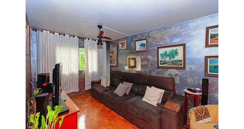 Belo Apartamento à venda nas Perdizes na Rua Caiubi 372