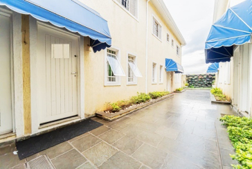 Sobrado à venda em Osasco no Bairro de Quitaúna na Avenida Marechal Edgar de Oliveira 350