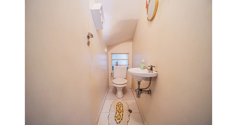 Sobrado à venda em Osasco no Bairro de Quitaúna na Avenida Marechal Edgar de Oliveira 350