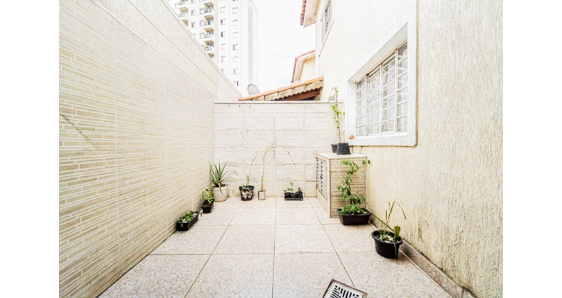 Sobrado à venda em Osasco no Bairro de Quitaúna na Avenida Marechal Edgar de Oliveira 350