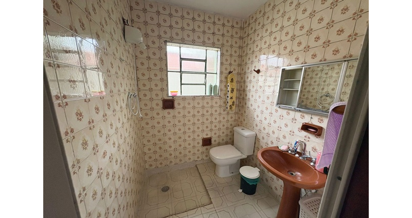 Casa Térrea à venda no Bairro da Vila Mangalot na Rua José Ataliba Ortiz