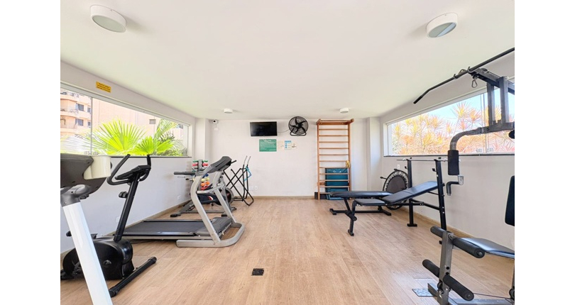 Belo Apartamento à venda no Bairro da Vila Mangalot na Rua Jose Ataliba Ortiz 985, no Condomínio Edifício Vista Verde