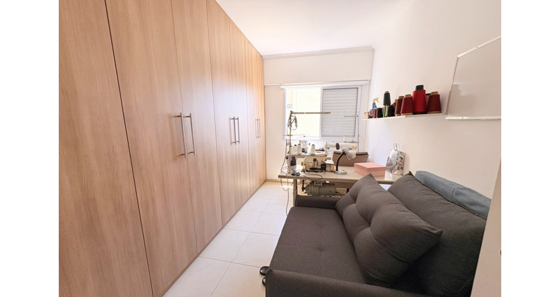 Belo Apartamento à venda no Bairro da Vila Mangalot na Rua Jose Ataliba Ortiz 985, no Condomínio Edifício Vista Verde