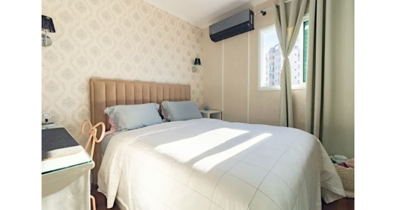 Lindo Sobrado à venda no Bairro da Vila Mangalot na Rua Jose Ataliba Ortiz 834,