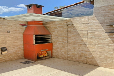 Sobrado à venda no Bairro do Jaraguá na Rua Jairo de Almeida 220