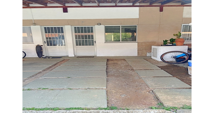 Sobrado à venda no Bairro do Jaraguá na Rua Jairo de Almeida 220