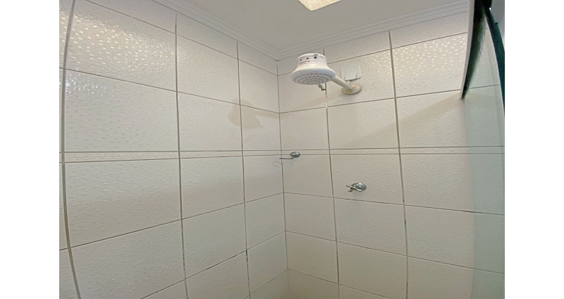 Sobrado à venda no Bairro do Jaraguá na Rua Jairo de Almeida 220