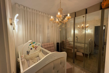 Sobrado à venda no Bairro do Conjunto Residencial Vista Verde na Rua Desembargador Plínio Novaes de Andrade