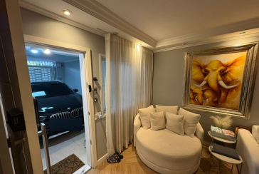 Sobrado à venda no Bairro do Conjunto Residencial Vista Verde na Rua Desembargador Plínio Novaes de Andrade