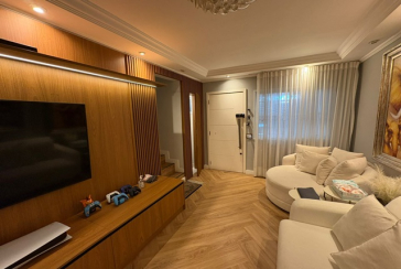 Sobrado à venda no Bairro do Conjunto Residencial Vista Verde na Rua Desembargador Plínio Novaes de Andrade