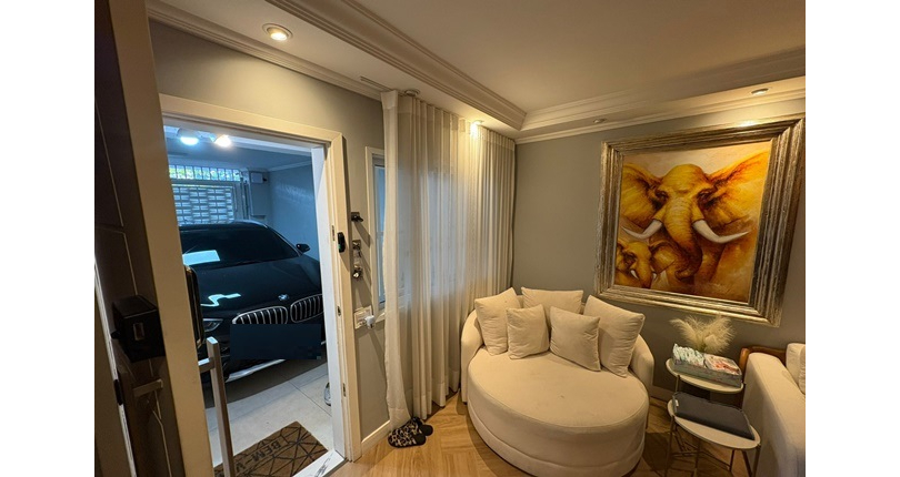 Sobrado à venda no Bairro do Conjunto Residencial Vista Verde na Rua Desembargador Plínio Novaes de Andrade