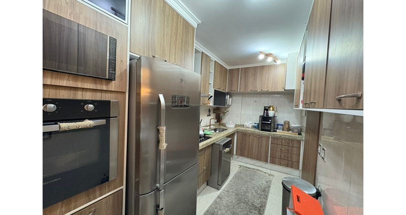 Sobrado à venda no Bairro do Conjunto Residencial Vista Verde na Rua Desembargador Plínio Novaes de Andrade