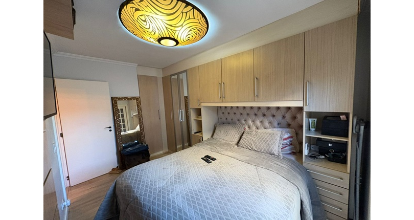 Sobrado à venda no Bairro do Conjunto Residencial Vista Verde na Rua Desembargador Plínio Novaes de Andrade